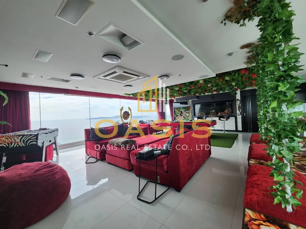 Special price, beautiful penthouse with unique style