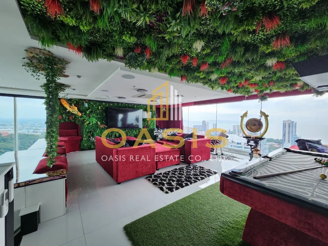 Special price, beautiful penthouse with unique style
