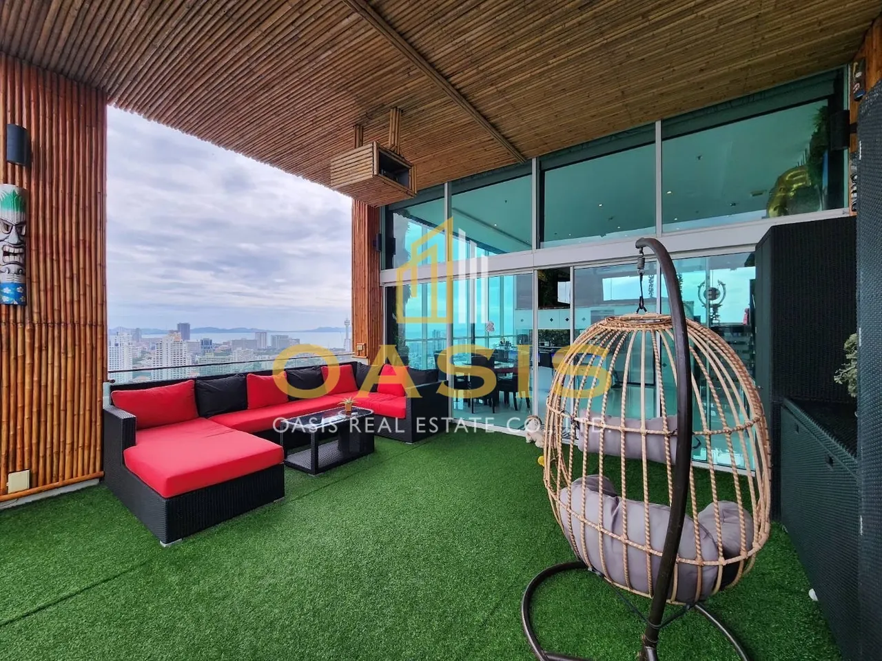 Special price, beautiful penthouse with unique style