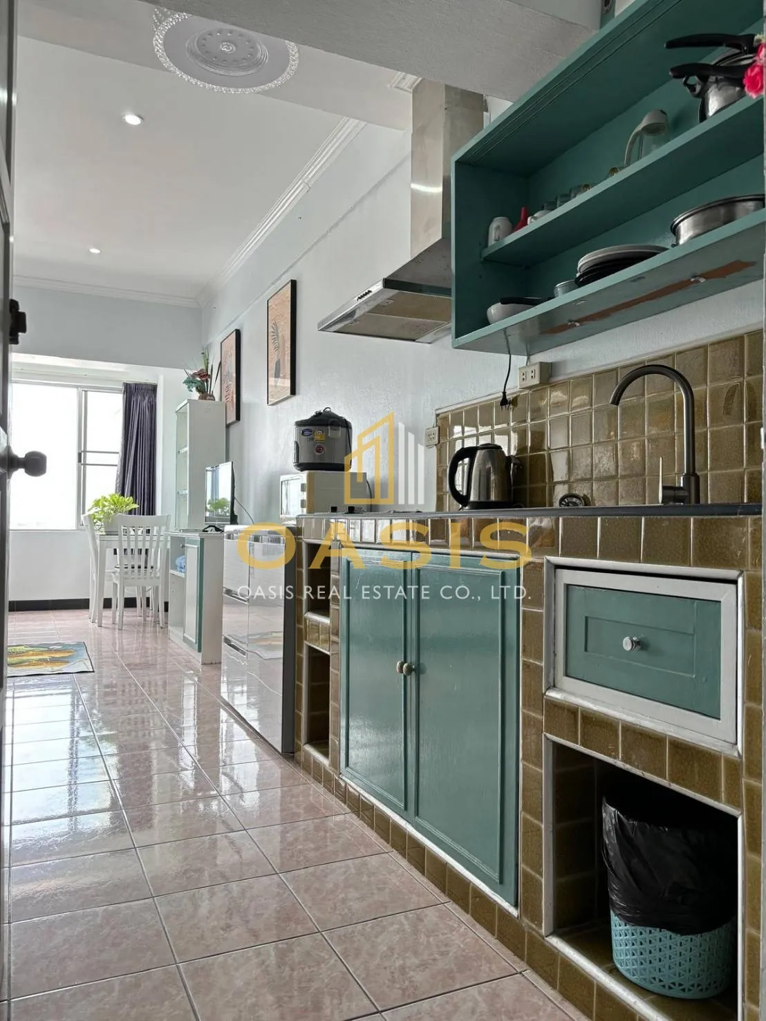 Good price condo that is hard to find now, close to the immigration office