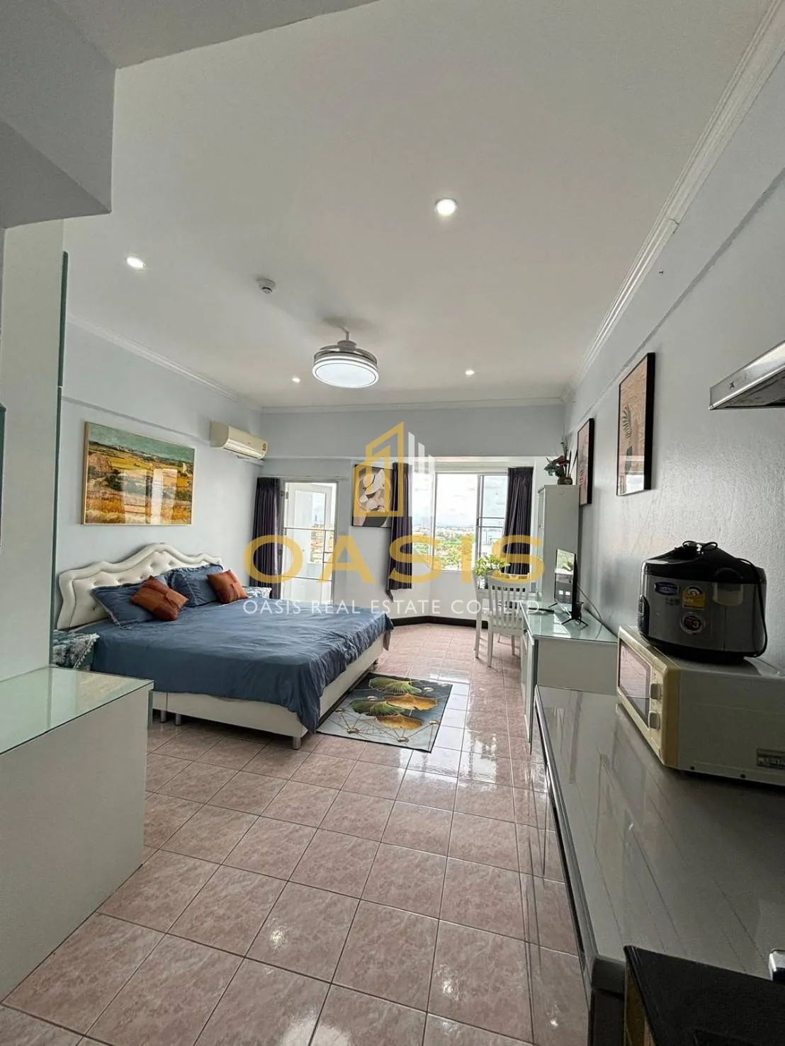 Good price condo that is hard to find now, close to the immigration office
