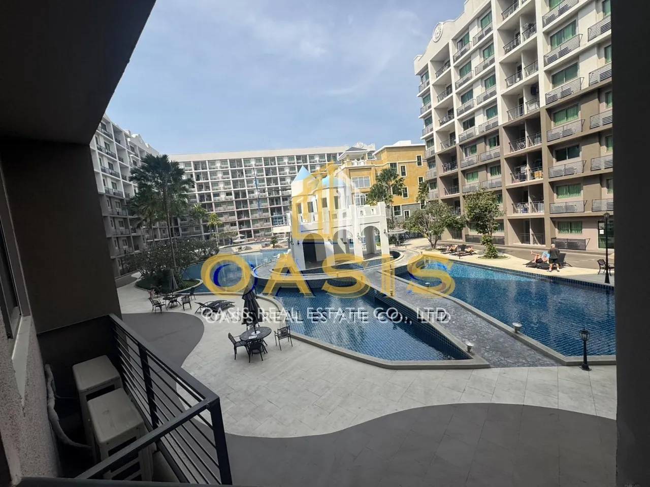 Stunning 1 Bedroom Condo with Pool View, Arcadia Beach Continental