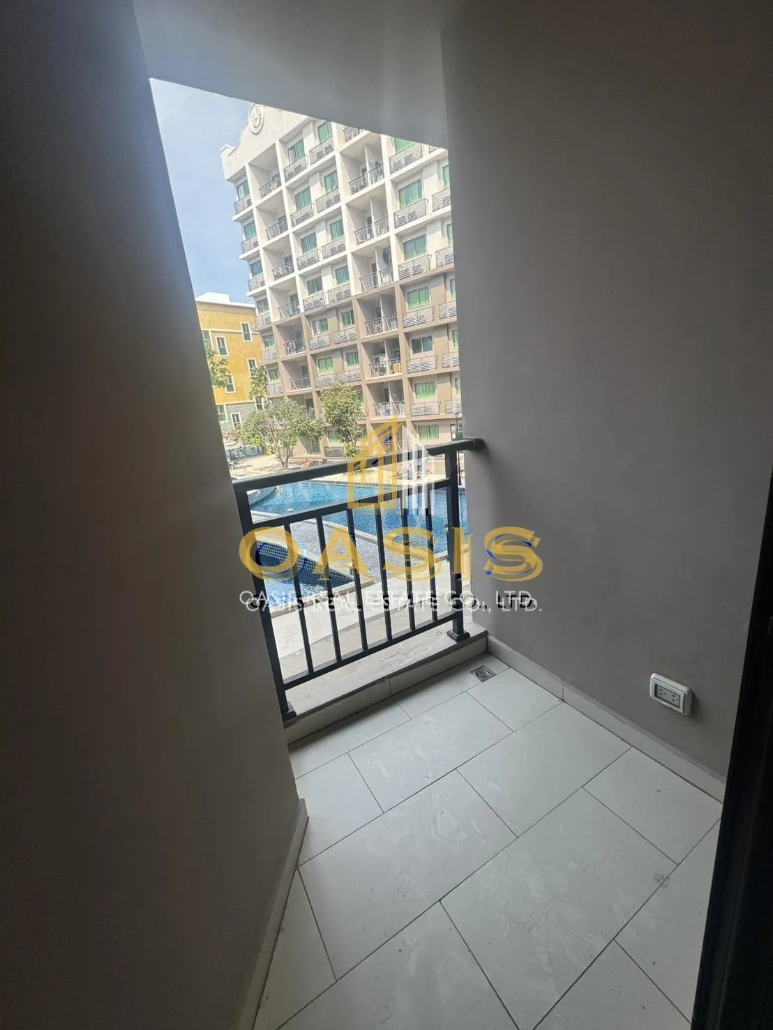 Stunning 1 Bedroom Condo with Pool View, Arcadia Beach Continental