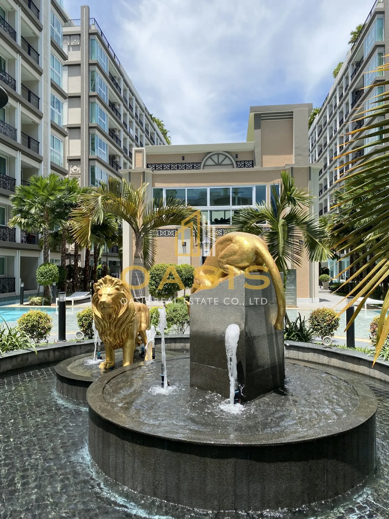 Dusit Grand Park 2