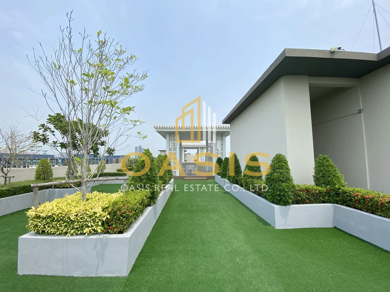 Dusit Grand Park 2