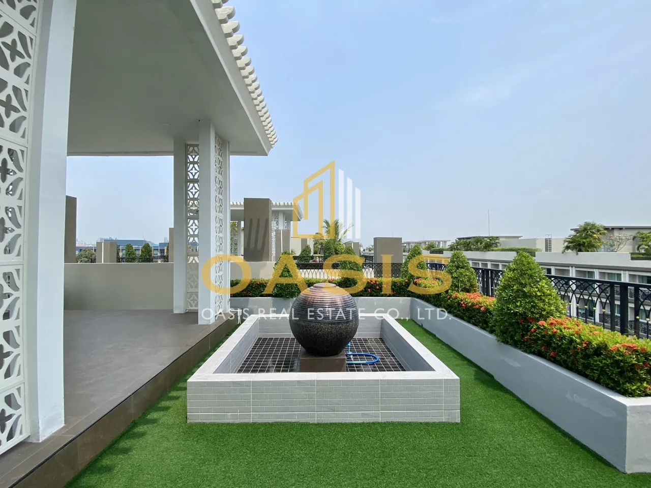 Dusit Grand Park 2