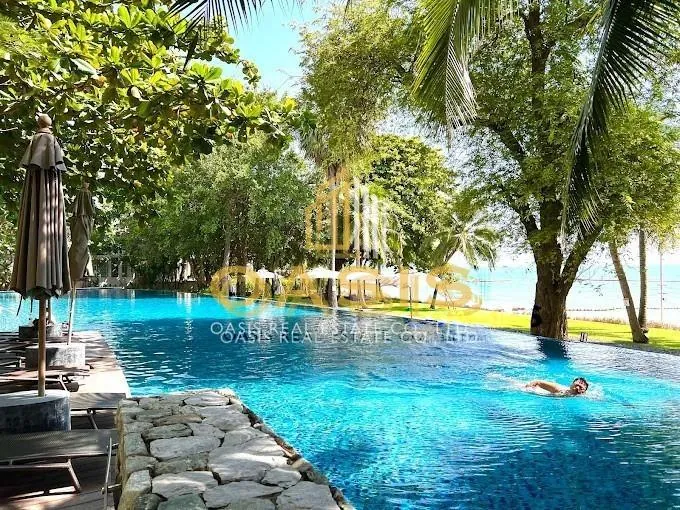 Northpoint ,Discover your dream home in a condo that combines luxury with stunning views !!