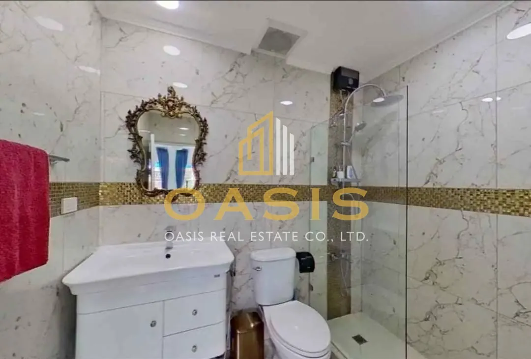 Luxury 4Bedroom Townhouse for Sale in Pratumnak Hill – 600m from the Beach!