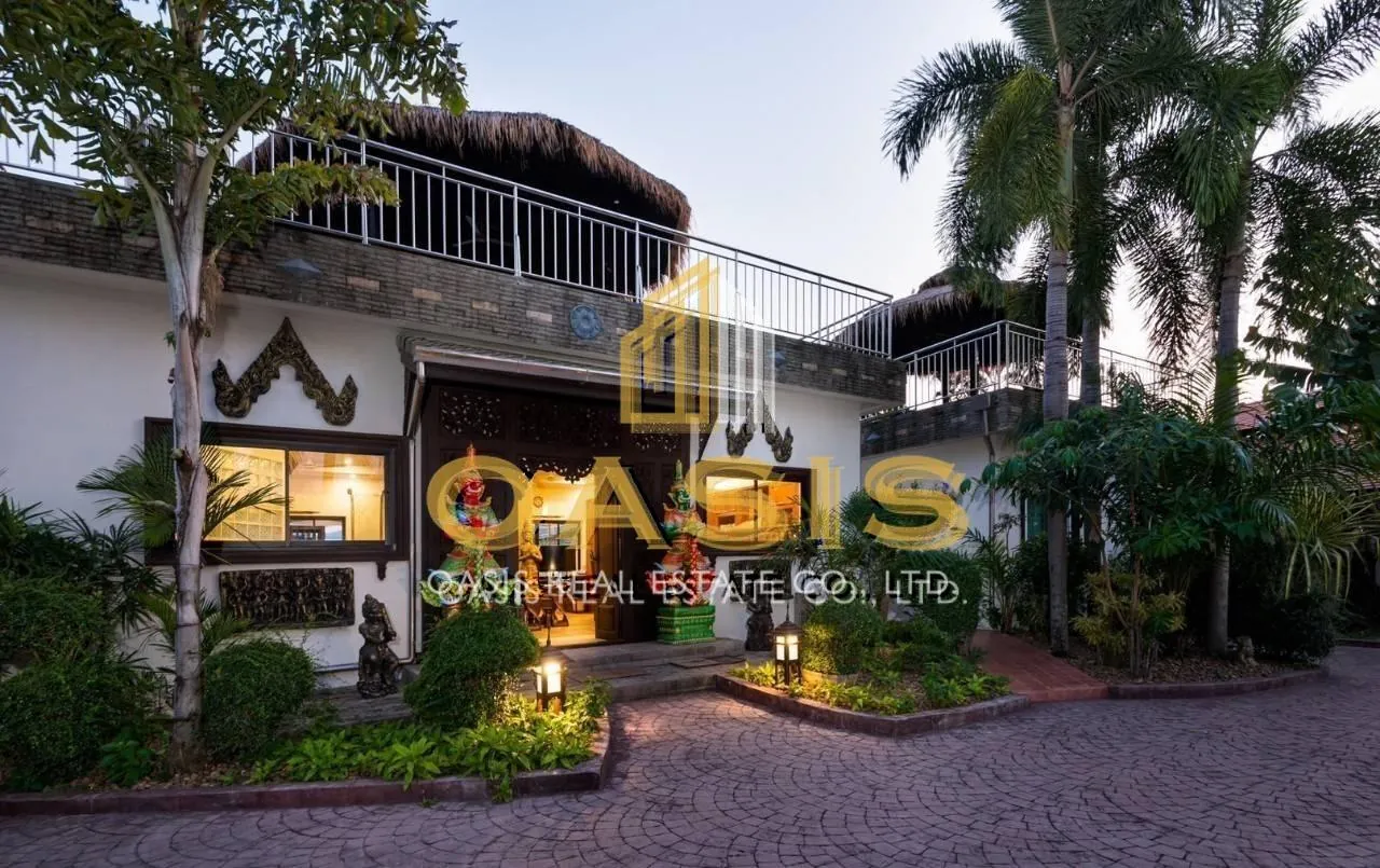 ! Super hot deal ! One of a kind luxury resort in Phoenix Golf Club