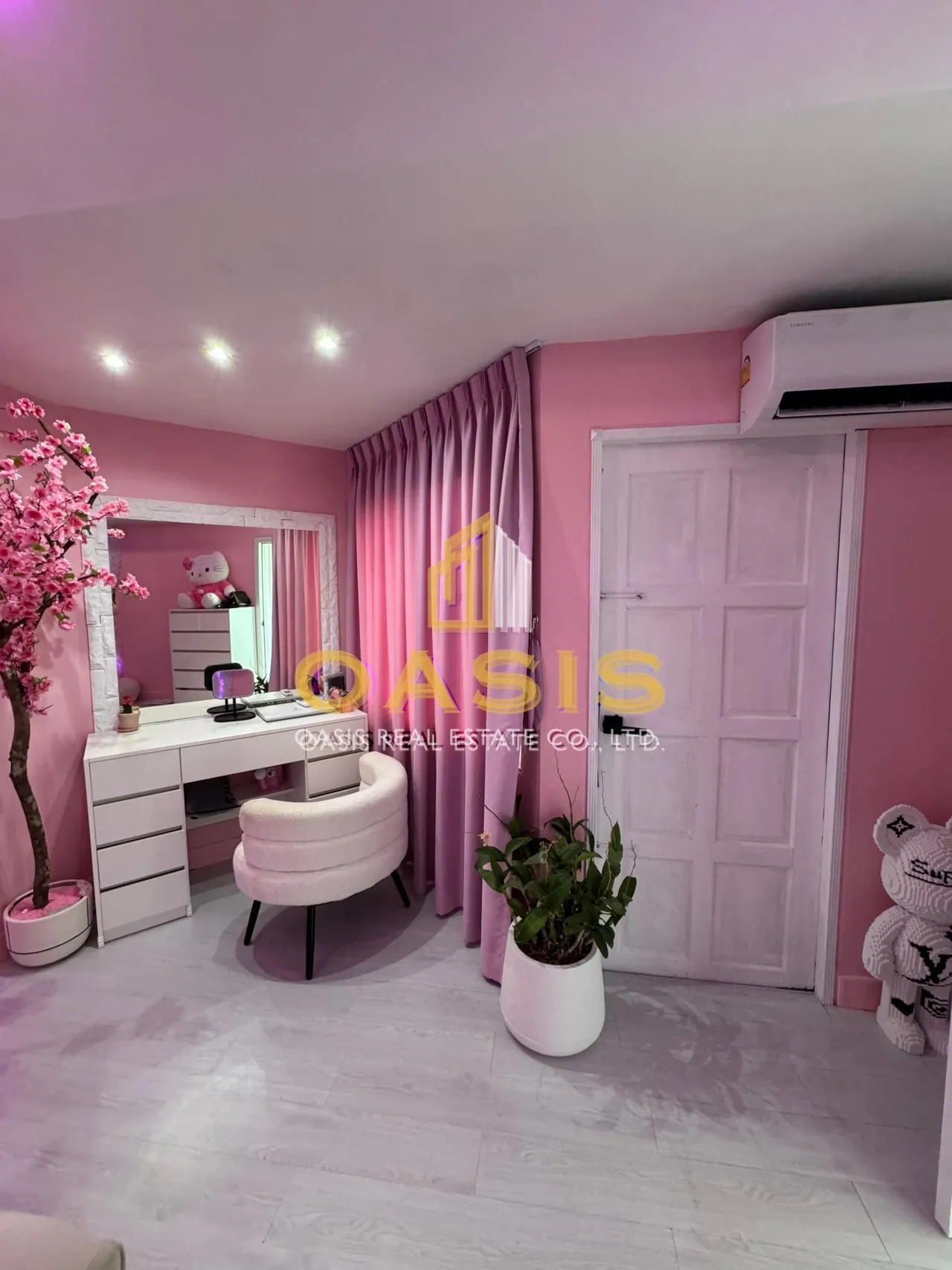 Sweet condo at Pratumnak for sale!!