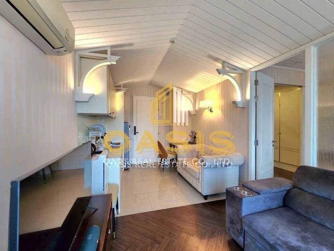 Grand Florida Beachfront Resort Pattaya – Condo for Sale