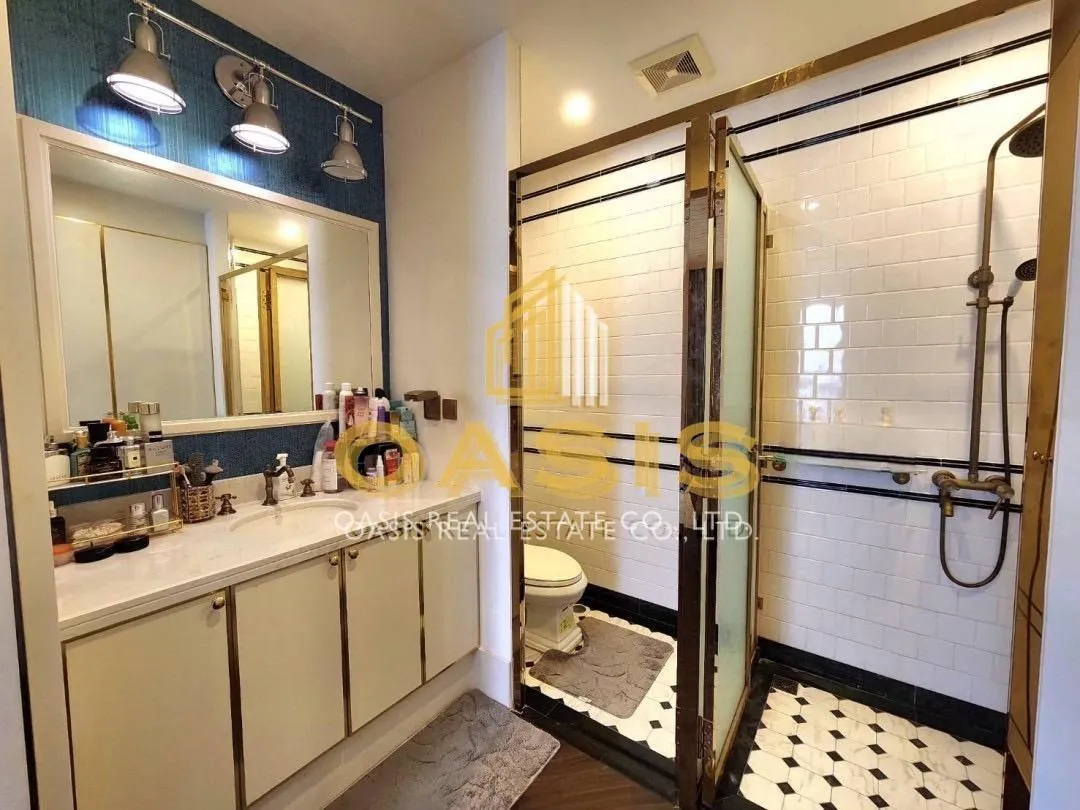 Grand Florida Beachfront Resort Pattaya – Condo for Sale