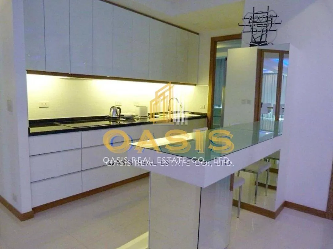 Luxury Penthouse with Stunning Sea Views in Pratumnak – For Sale