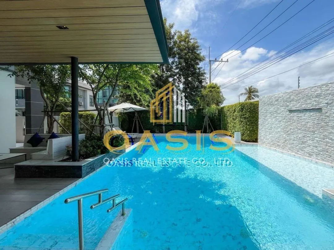 Beautiful luxury Corner Plot Pool Villa in the prestige Pattaya Prime Village