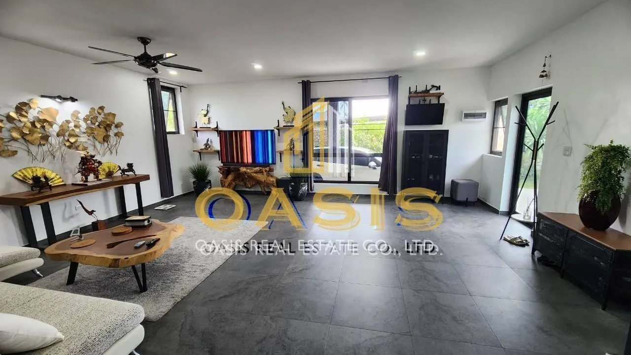 Bargain!!! Brand new Pool Villa in Na Jomtien strongly discounted