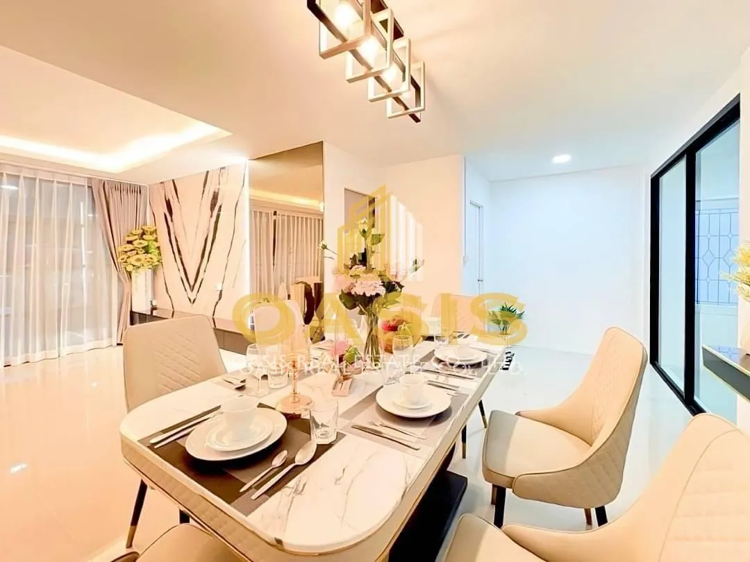 Fully Renovated 2-Story Single House for Sale in Pattaya