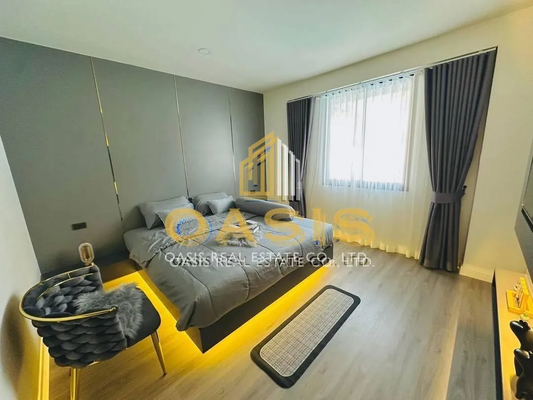 Luxury Pool Villa at Mabprachan Lake – Prime Location