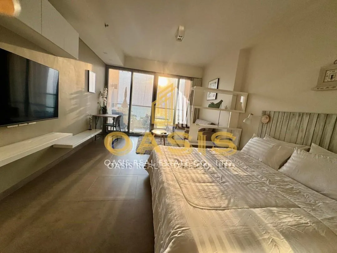  ZIRE Wongamat – Beachfront Luxury Living Awaits You!