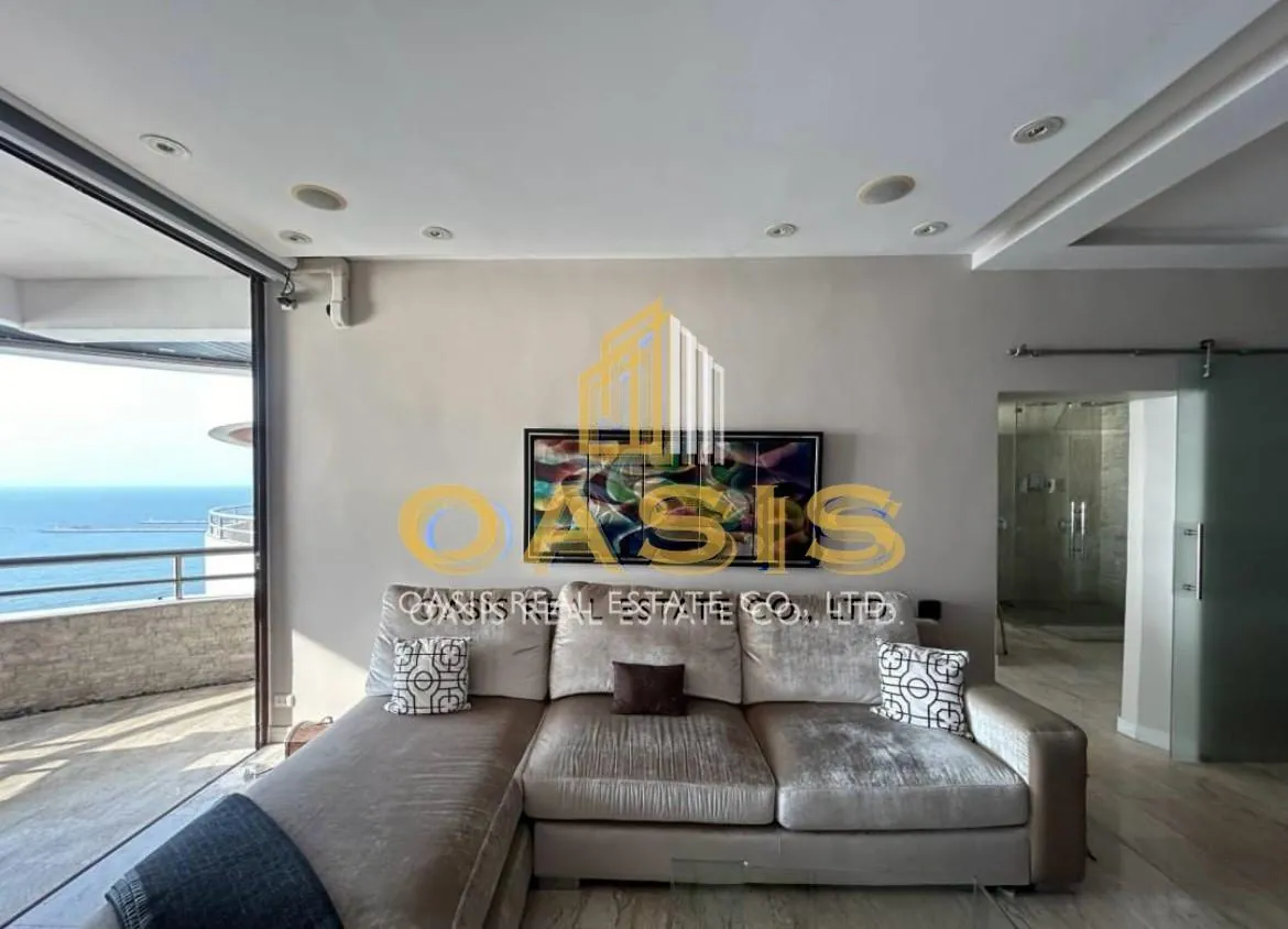 Krisda Golden, Na Jomtien