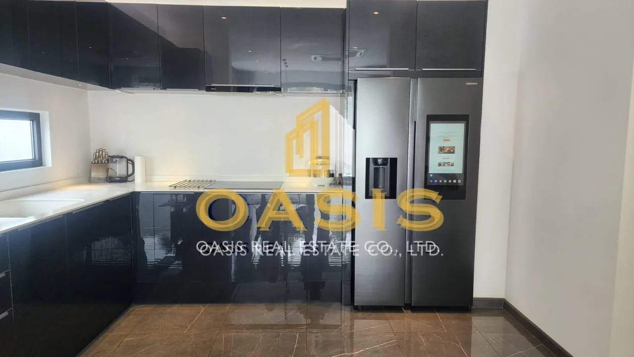 Modern Luxury Home for Sale – Prime Location!