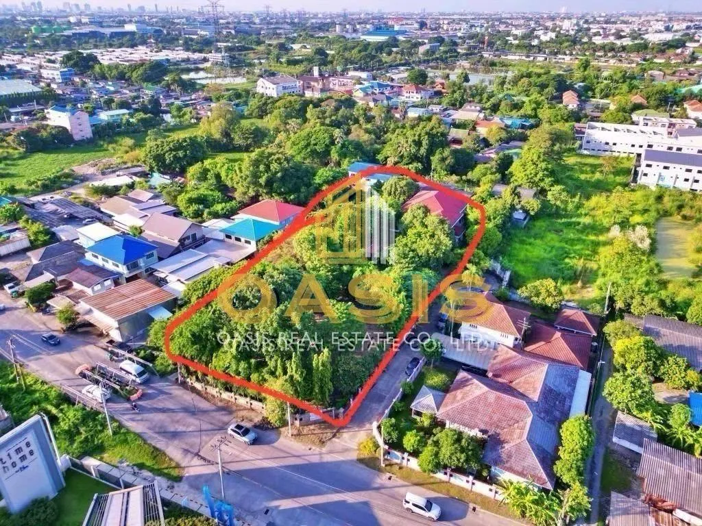 Exclusive Investment Opportunity – Large Land Plot with Development Potential