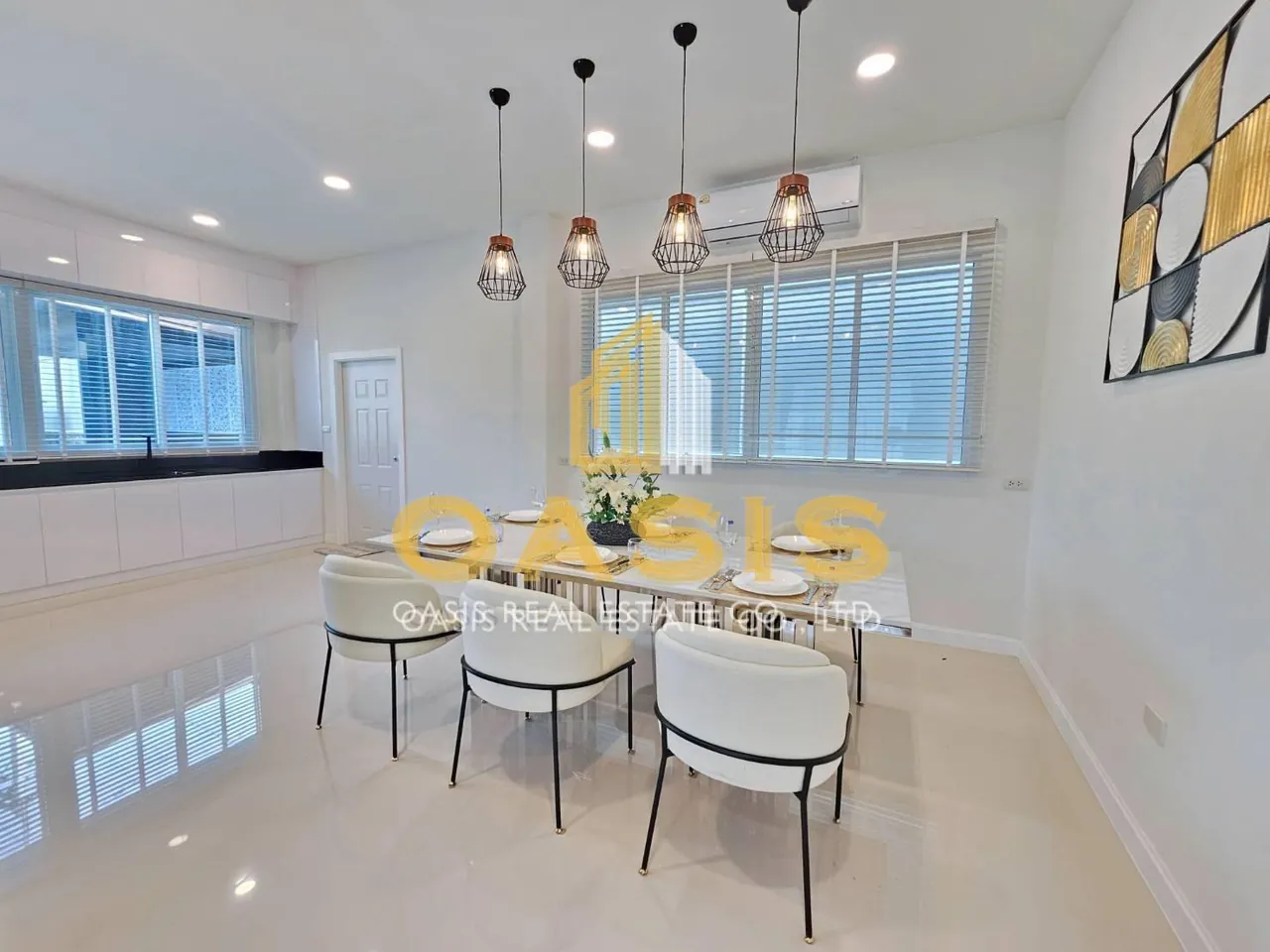 Only 1 Unit Left ! Corner Plot Home in Pattaya