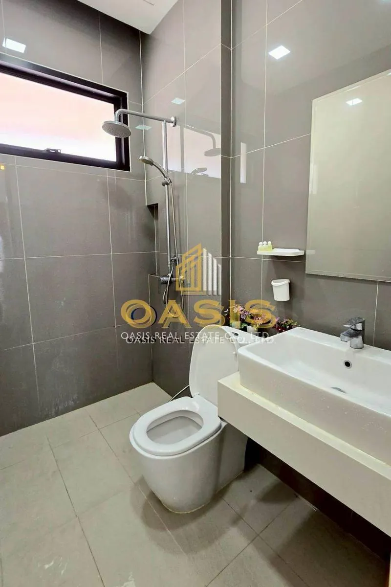 beautiful Pool villa in Huay yai For rent!!!