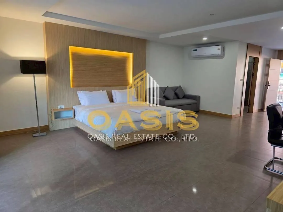 Spacious Guest House for Rent – Prime Location Near the Beach (Pratumnak)
