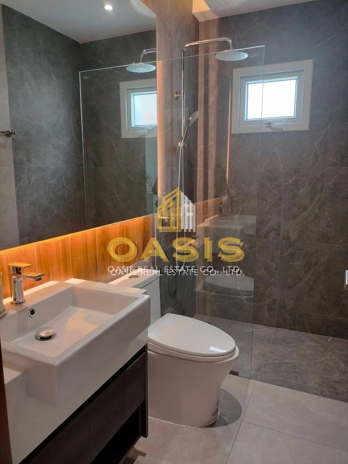 Beautiful detached house in Thanakorn Village