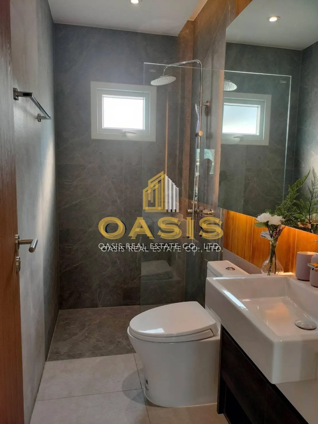 Beautiful detached house in Thanakorn Village