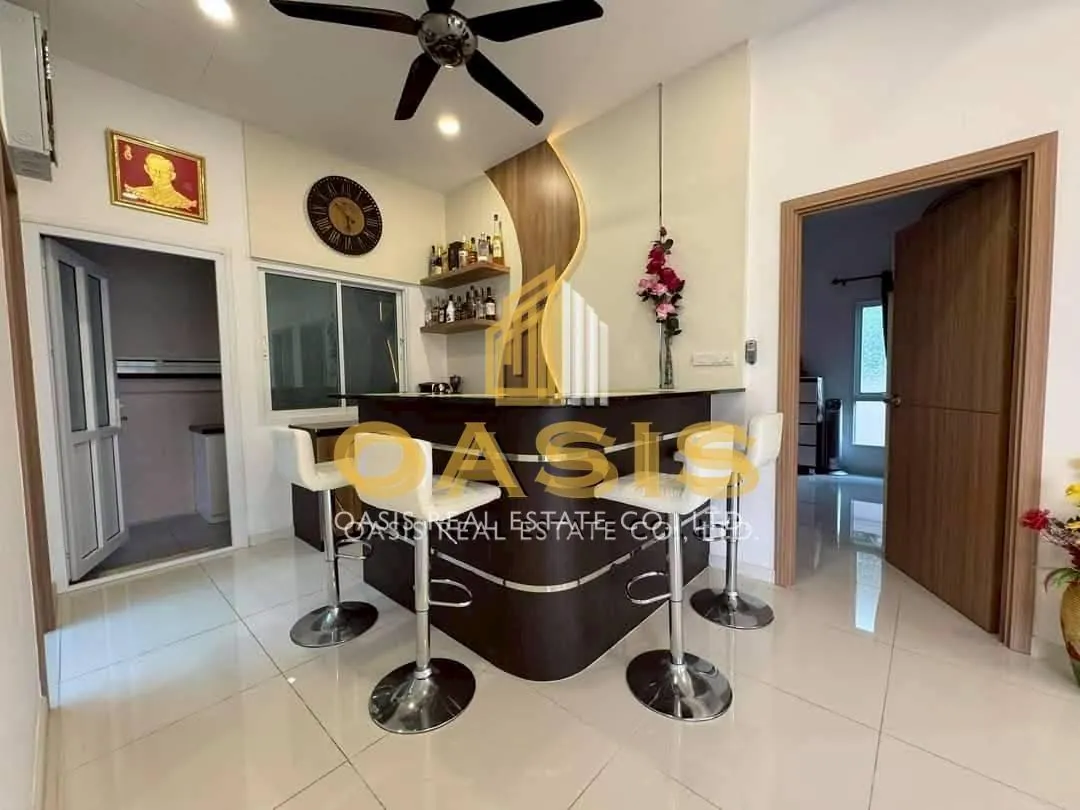 Modern Pool Villa for Sale – Ready to Move In | Na Jomtien, Pattaya