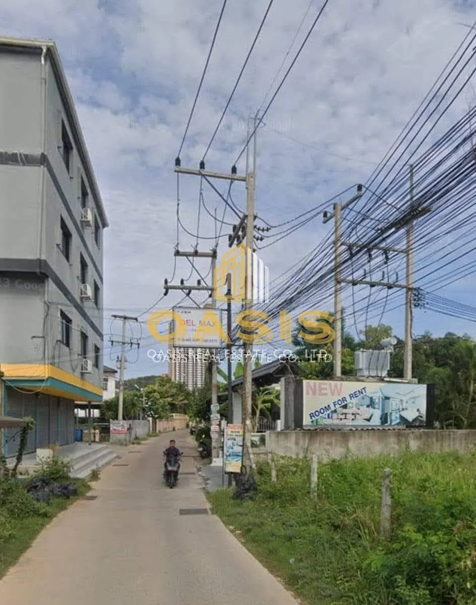 Prime Land with Operating Thai BBQ Buffet Restaurant for Sale – Thappraya Soi 5, Pattaya