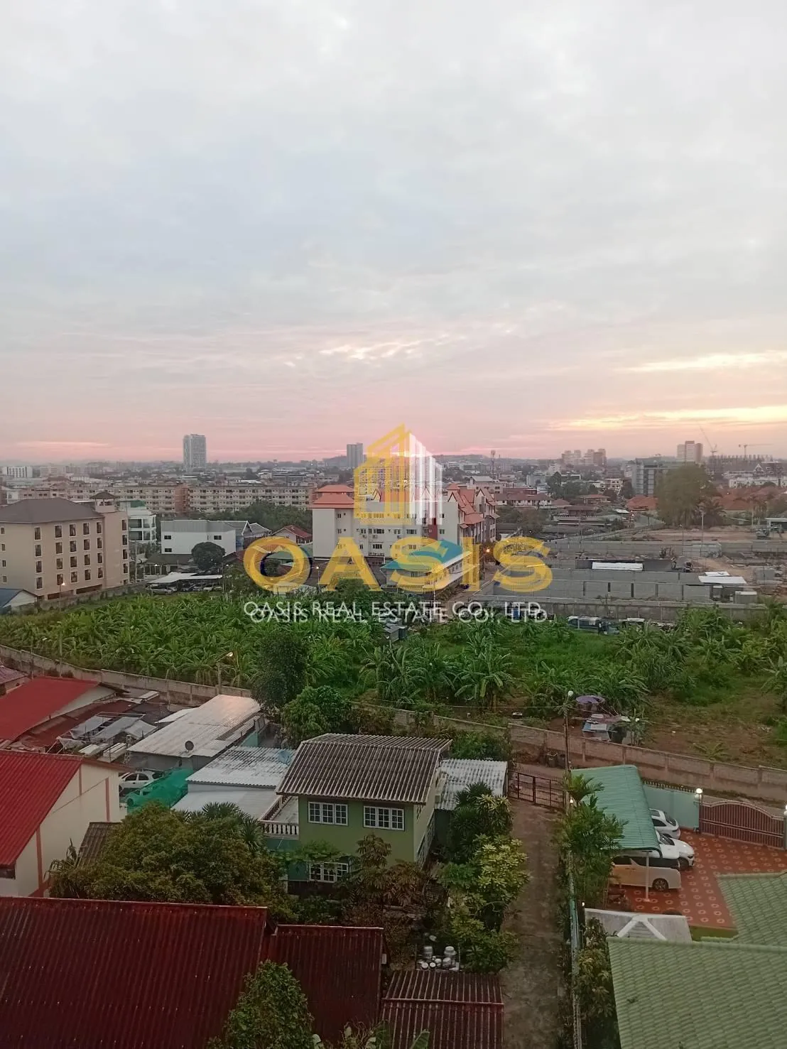 Arcadia Beach Continental-beautiful city view and a comfortable living space in a prime location of Pattaya.