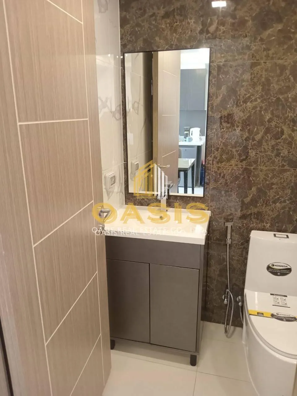 Arcadia Beach Continental-beautiful city view and a comfortable living space in a prime location of Pattaya.