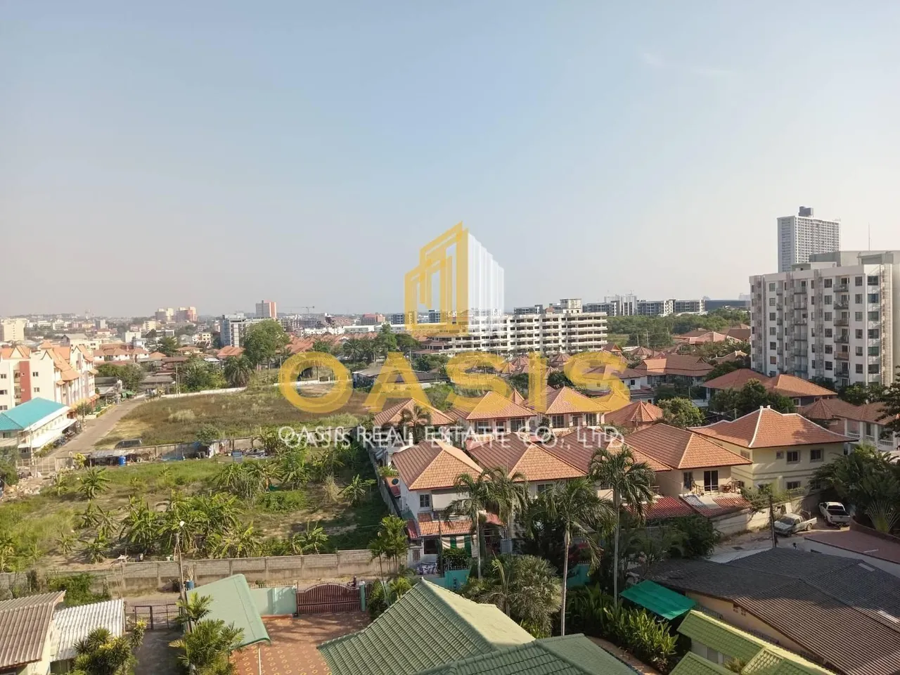 Arcadia Beach Continental-beautiful city view and a comfortable living space in a prime location of Pattaya.