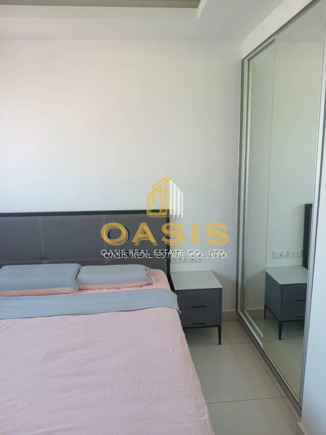 Arcadia Beach Continental-beautiful city view and a comfortable living space in a prime location of Pattaya.