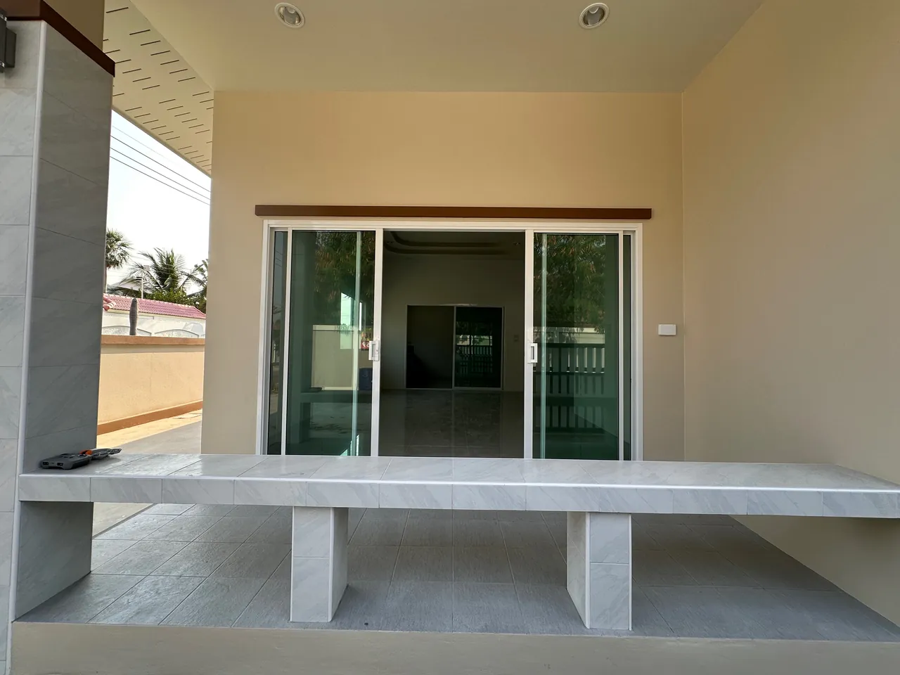 Ready-to-Move-In Single House with Complete Functions on 50 sq.wah Land