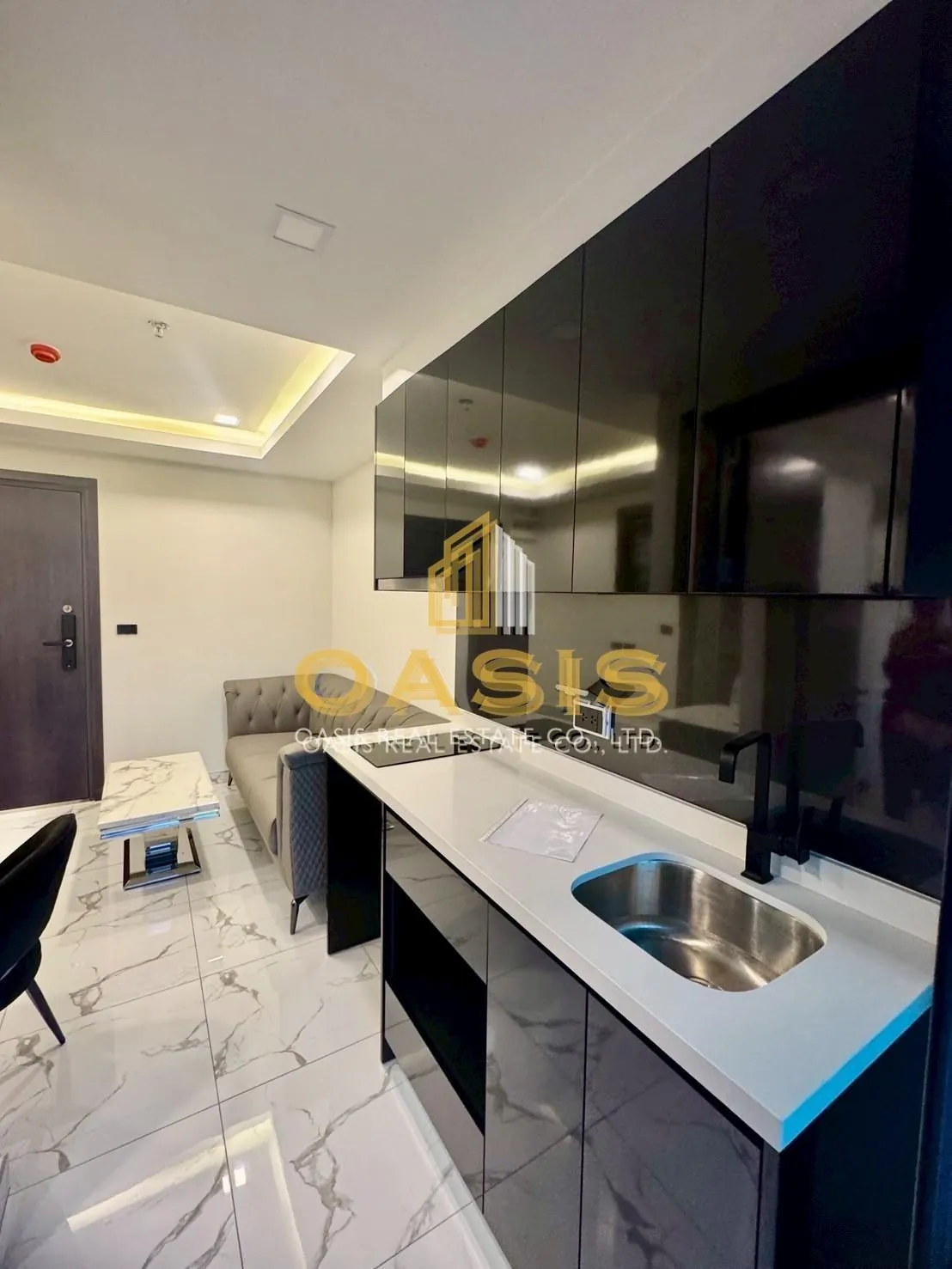 Bargain Deal! Stylish 1-Bedroom in Arcadia Millennium