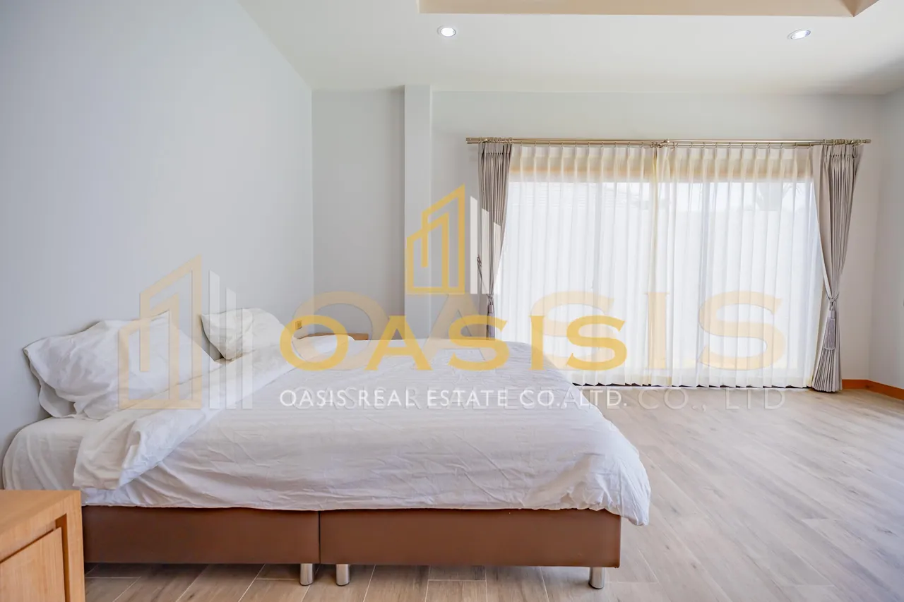 Modern Pool Villa in Baan Pattaya 6 for sale