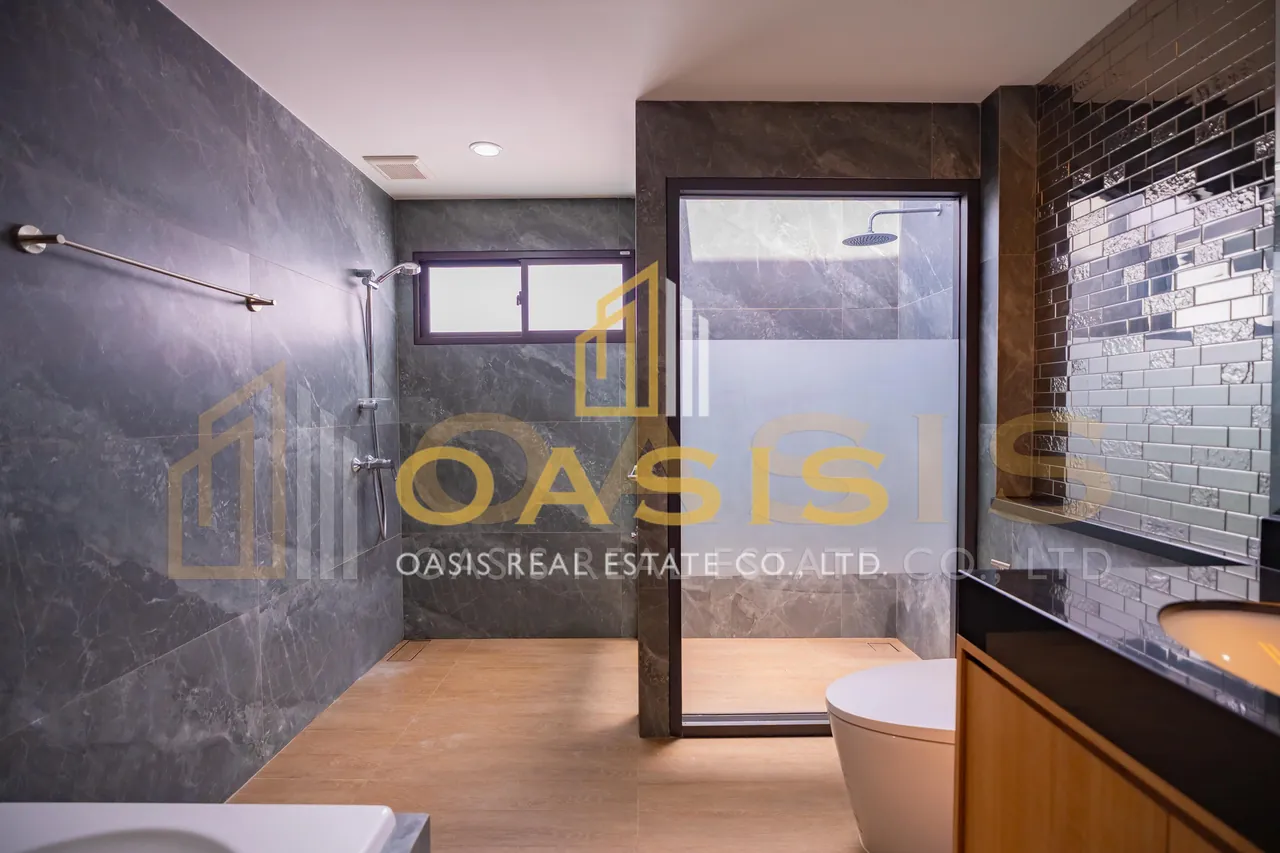Modern Pool Villa in Baan Pattaya 6 for sale