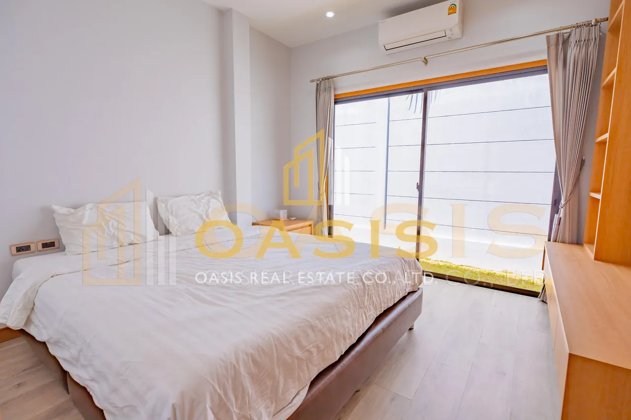 Modern Pool Villa in Baan Pattaya 6 for sale