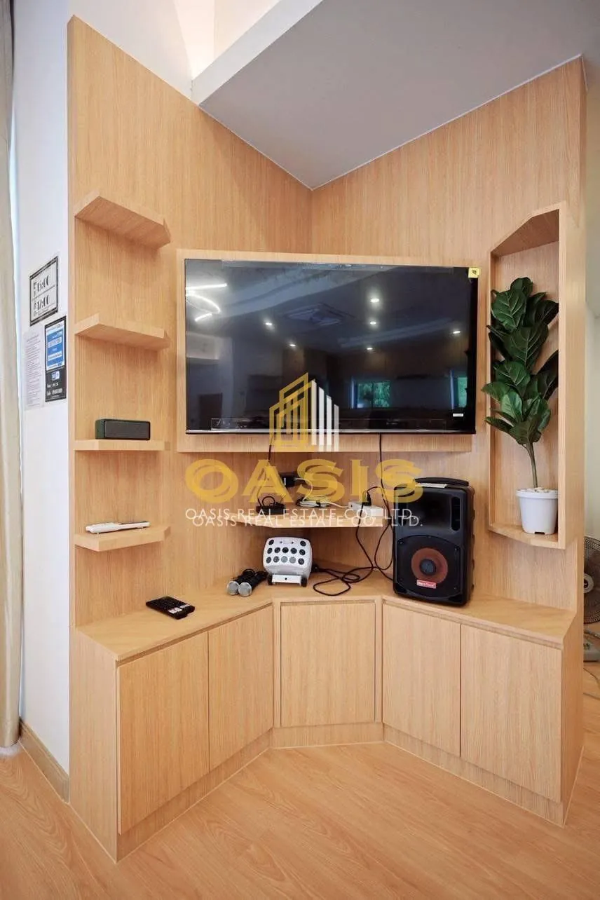 Luxury 4 Bedroom Pool villa Phonenix Golf Course for sale
