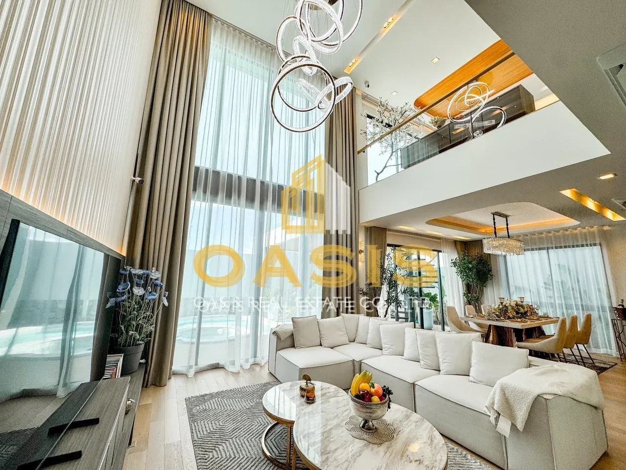 Exclusive Luxury Villas on a Scenic Hillside