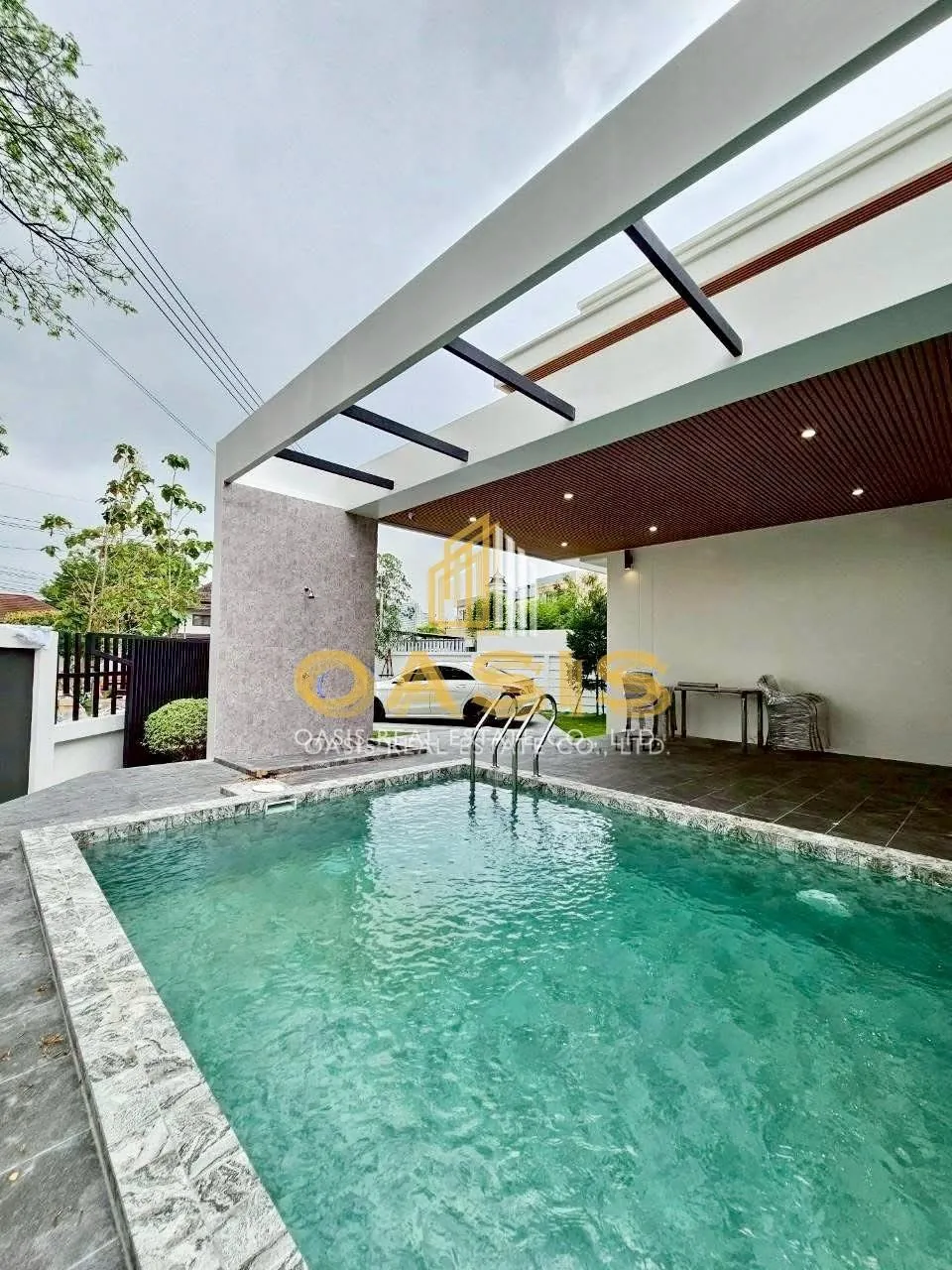 Newly Built 2-Storey Pool Villa for Sale Near By Jomtien Beach