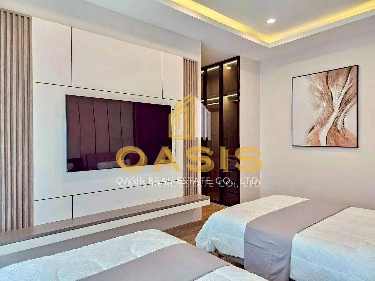 Newly Built 2-Storey Pool Villa for Sale Near By Jomtien Beach
