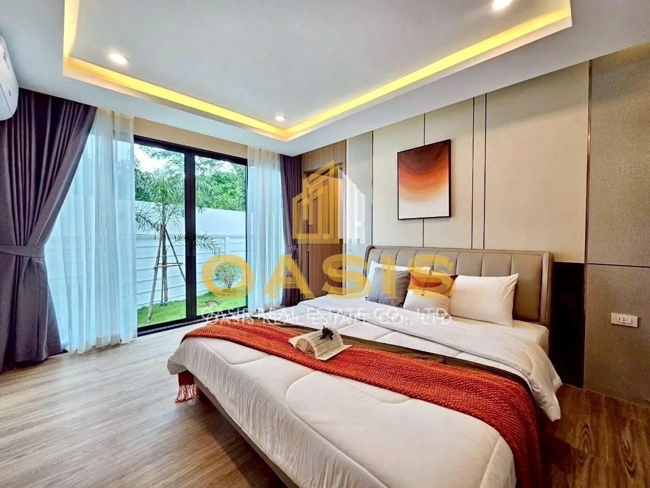 Newly Built 2-Storey Pool Villa for Sale Near By Jomtien Beach