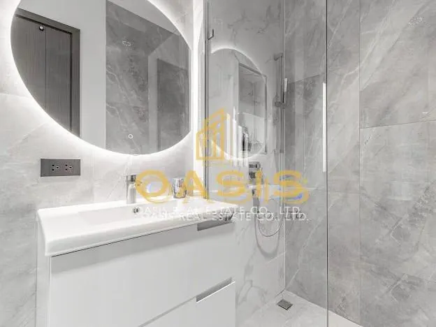 Modern Luxury Pool Villa located in a prime area of Pattaya on Thappraya Road
