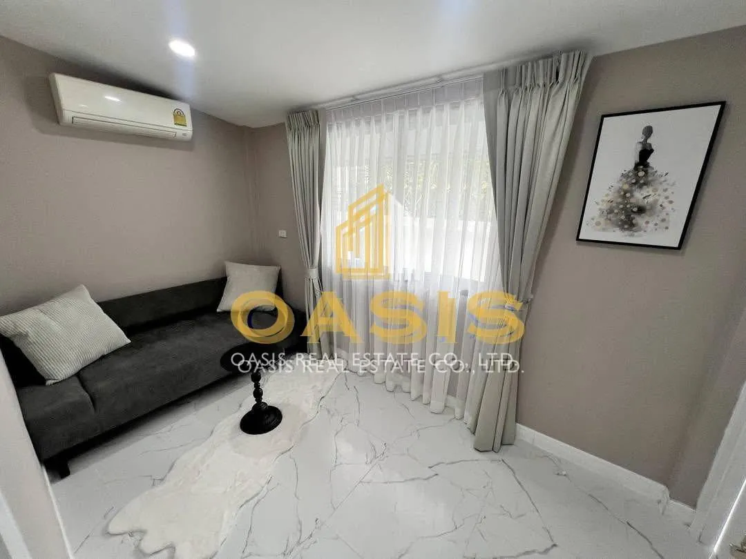 Luxury Pool Villa for Rent in Eakmongkol Village – Beachside Location