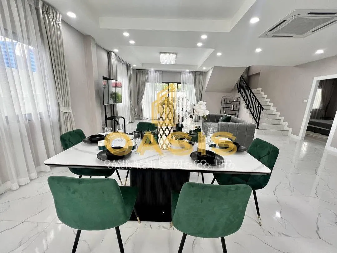 Luxury Pool Villa for Rent in Eakmongkol Village – Beachside Location
