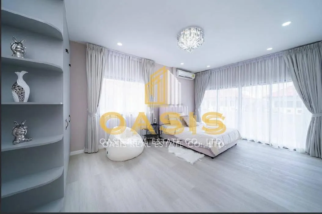 Luxury Pool Villa for Rent in Eakmongkol Village – Beachside Location